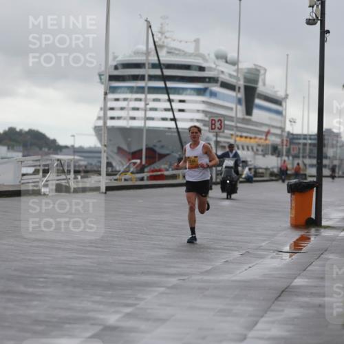 13.09.2026 - Kiel Lauf Andreas Tolksdorf http://msf.ph/oto/10407176 13.09.2026 11:36:32 Kiellinie 5248, 3 meine-sportfotos.de
