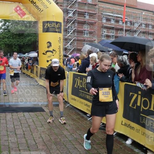 13.09.2026 - Kiel Lauf Yannick Fuchs http://msf.ph/oto/10407178 13.09.2026 10:34:18 Ziel 244, 1299, 1668, 2009, 2094, 3384, 4466, 4679, 4820, 5165, 6344, 7932, 7933, 8646, 9788, 10893, 11002, 11153, 12020, 12120, 115, 908, 965, 1352, 1730, 2285, 2333, 2577, 3099, 3395, 3704, 3819, 4300, 4739, 5160, 5175, 5773, 7378, 7925, 8022, 8362, 8896, 9078, 9081, 9373, 9491, 10179, 10310, 11318, 11591, 11604, 11732, 12169, 93, 1086, 2044, 2465, 3180, 3864, 4351, 4608, 4723, 4735, 5125, 5737, 5996, 6260, 7928, 8480, 10549, 10904, 3924, 4776, 6973 meine-sportfotos.de