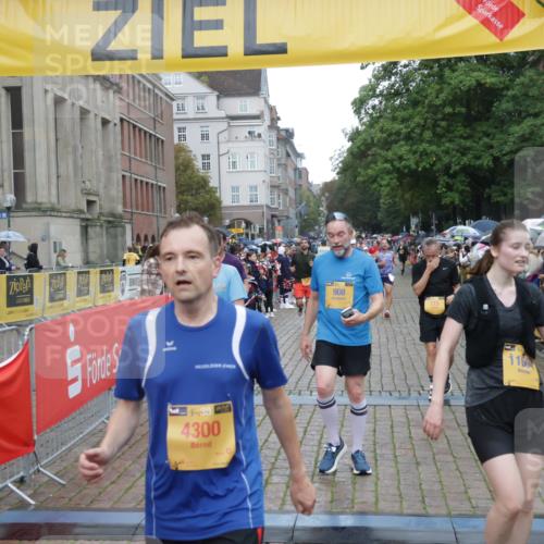 13.09.2026 - Kiel Lauf Yannick Fuchs http://msf.ph/oto/10407211 13.09.2026 10:34:25 Ziel 93, 244, 1086, 1668, 2094, 2465, 4466, 4723, 4820, 5125, 5737, 5996, 7387, 7933, 8646, 9788, 10893, 11153, 12020, 12070, 115, 965, 1299, 1352, 1730, 2009, 2333, 2577, 3099, 3384, 3395, 3704, 3819, 4679, 4739, 5165, 5175, 5773, 6344, 7378, 7925, 7932, 8022, 8362, 8646, 9078, 9081, 9373, 9491, 9788, 10179, 10310, 11002, 11318, 11591, 11732, 12120, 12169, 1307, 1667, 2044, 2432, 3180, 3864, 4351, 4608, 4735, 5576, 6225, 6260, 6941, 7672, 7928, 8480, 8746, 9276, 10549, 10904 meine-sportfotos.de