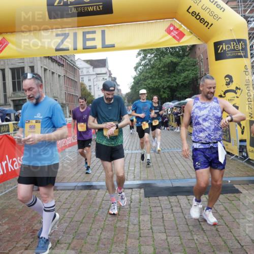 13.09.2026 - Kiel Lauf Yannick Fuchs http://msf.ph/oto/10407249 13.09.2026 10:34:30 Ziel 93, 1086, 2044, 2094, 2465, 3180, 3864, 4351, 4608, 4723, 4735, 4820, 5125, 5737, 5996, 6260, 7387, 7928, 7933, 8480, 10904, 10905, 12070, 244, 965, 1299, 1352, 1668, 2009, 2333, 2577, 3099, 3384, 3395, 3704, 3819, 4466, 4679, 5165, 5175, 5773, 6344, 7378, 7925, 7932, 7933, 8022, 8646, 9078, 9081, 9373, 9491, 9788, 10179, 10310, 10893, 11002, 11153, 11318, 11732, 12020, 12120, 12169, 1307, 1667, 2432, 2449, 5576, 6225, 6941, 7006, 7273, 7672, 8195, 8746, 9276, 10549 meine-sportfotos.de