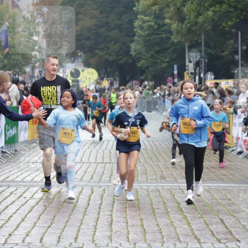 13.09.2026 - Kiel Lauf Yannick Fuchs http://msf.ph/oto/10407329 13.09.2026 09:00:29 Ziel 897, 1284, 2894, 3549, 4093, 6258, 6487, 6606, 6808, 10304, 10561, 10562, 10592, 11727, 12051, 65, 780, 783, 1538, 1871, 2513, 2918, 3545, 3549, 3568, 4001, 4661, 4793, 4821, 6271, 7624, 7746, 8692, 9003, 9421, 9520, 10083, 10223, 10592, 12137, 12371, 12662, 282, 1446, 3268, 28, 2789, 3545, 3568, 9036 meine-sportfotos.de