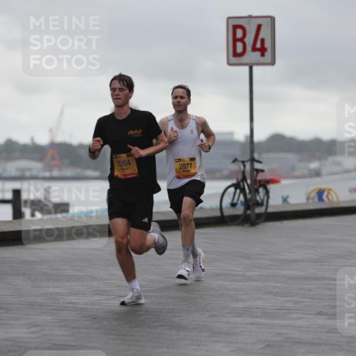 13.09.2026 - Kiel Lauf Andreas Tolksdorf http://msf.ph/oto/10407339 13.09.2026 11:37:54 Kiellinie 7264, 2077, 4 meine-sportfotos.de