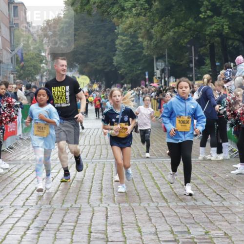 13.09.2026 - Kiel Lauf Yannick Fuchs http://msf.ph/oto/10407341 13.09.2026 09:00:30 Ziel 897, 1284, 2894, 4093, 6258, 6487, 6606, 6808, 10304, 10561, 10562, 11727, 12051, 65, 780, 783, 1538, 1871, 2513, 2918, 3545, 3549, 3568, 4001, 4661, 4793, 4821, 6258, 6271, 6606, 7624, 7746, 8692, 9003, 9421, 9520, 10083, 10223, 10592, 12137, 12371, 12662, 282, 1446, 3268, 7487, 10636, 1871, 2789, 3545, 3568, 6271 meine-sportfotos.de