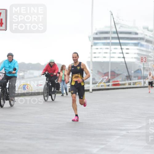 13.09.2026 - Kiel Lauf Andreas Tolksdorf http://msf.ph/oto/10407406 13.09.2026 11:38:23 Kiellinie 4, 390, 3 meine-sportfotos.de