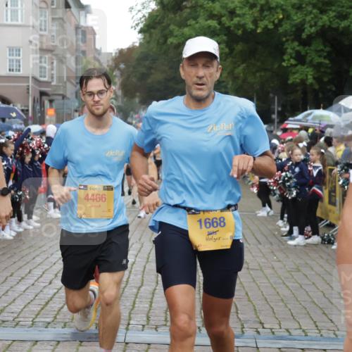 13.09.2026 - Kiel Lauf Yannick Fuchs http://msf.ph/oto/10407430 13.09.2026 10:34:53 Ziel 1307, 2432, 2449, 3470, 3547, 3603, 5218, 5576, 7006, 7273, 7672, 8195, 8746, 9276, 10361, 11163, 93, 1086, 1307, 1667, 2044, 2094, 2465, 3180, 3864, 4351, 4466, 4608, 4723, 4735, 4820, 5125, 5737, 5996, 6225, 6260, 6941, 7387, 7928, 7933, 8480, 9276, 9389, 10549, 10904, 10905, 11374, 12020, 12070, 1640, 2268, 3400, 4022, 4028, 4449, 4951, 5247, 5386, 6578, 6603, 7960, 8164, 8266, 8750, 9220, 9261, 9264, 9541, 9853, 9988, 10065, 10475, 10676, 11368, 12095, 244 meine-sportfotos.de