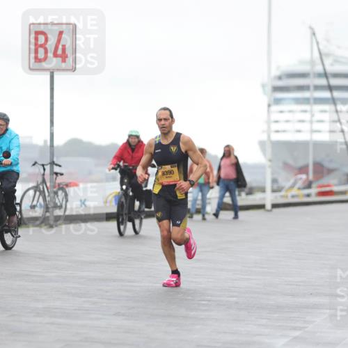 13.09.2026 - Kiel Lauf Andreas Tolksdorf http://msf.ph/oto/10407432 13.09.2026 11:38:24 Kiellinie 4, 9390, 83 meine-sportfotos.de
