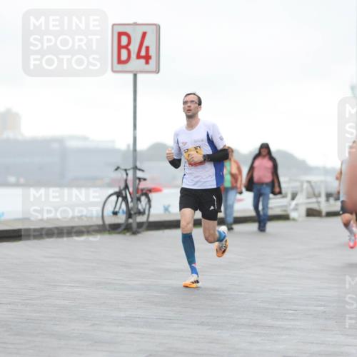 13.09.2026 - Kiel Lauf Andreas Tolksdorf http://msf.ph/oto/10407452 13.09.2026 11:38:31 Kiellinie 4 meine-sportfotos.de