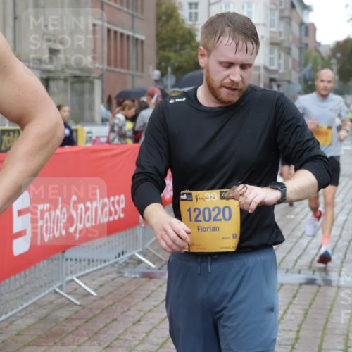 13.09.2026 - Kiel Lauf Yannick Fuchs http://msf.ph/oto/10407465 13.09.2026 10:34:57 Ziel 2268, 3470, 3547, 3603, 4028, 5218, 7006, 7273, 7960, 8195, 9853, 9988, 10361, 11163, 93, 1086, 1307, 1667, 2044, 2094, 2432, 2449, 2465, 3180, 3864, 4351, 4608, 4723, 4735, 4820, 5125, 5576, 5737, 5996, 6225, 6260, 6941, 7387, 7672, 7928, 8480, 8746, 9276, 9389, 10549, 10904, 10905, 11374, 12070, 1640, 2390, 2687, 3400, 4022, 4449, 4951, 5247, 5386, 6578, 6603, 8164, 8266, 8750, 9220, 9261, 9264, 9541, 10065, 10475, 10676, 11368, 11758, 12095, 93, 244 meine-sportfotos.de