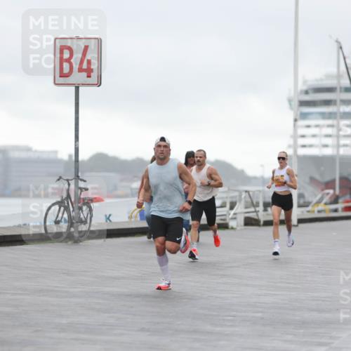 13.09.2026 - Kiel Lauf Andreas Tolksdorf http://msf.ph/oto/10407487 13.09.2026 11:38:33 Kiellinie 4, 3 meine-sportfotos.de