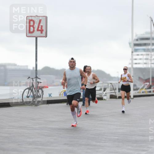 13.09.2026 - Kiel Lauf Andreas Tolksdorf http://msf.ph/oto/10407490 13.09.2026 11:38:33 Kiellinie 4, 3 meine-sportfotos.de