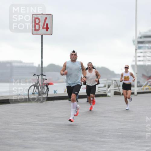 13.09.2026 - Kiel Lauf Andreas Tolksdorf http://msf.ph/oto/10407493 13.09.2026 11:38:33 Kiellinie 4, 3 meine-sportfotos.de