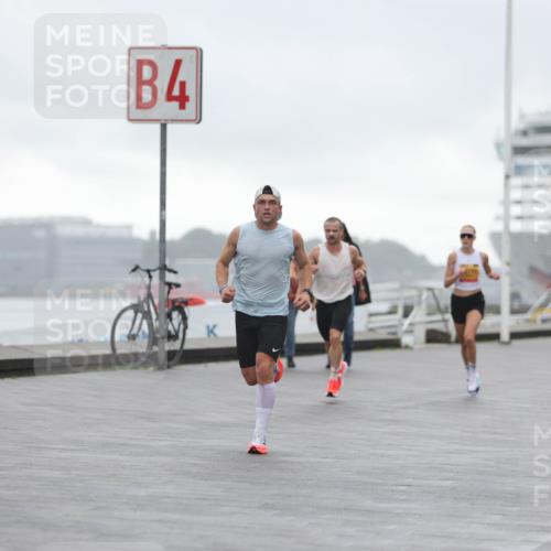 13.09.2026 - Kiel Lauf Andreas Tolksdorf http://msf.ph/oto/10407497 13.09.2026 11:38:33 Kiellinie 4 meine-sportfotos.de
