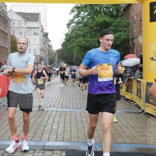 13.09.2026 - Kiel Lauf Yannick Fuchs http://msf.ph/oto/10407506 13.09.2026 10:35:00 Ziel 2268, 3400, 3470, 3547, 3603, 4028, 4449, 5218, 5247, 7006, 7273, 7960, 9541, 9853, 9988, 10361, 11163, 1086, 1307, 1667, 2044, 2432, 2449, 2465, 3180, 3864, 4351, 4608, 4723, 4735, 5125, 5576, 5737, 5996, 6225, 6260, 6941, 7006, 7273, 7387, 7672, 7928, 8195, 8480, 8746, 9276, 9389, 10549, 10904, 10905, 11374, 12070, 400, 1640, 1784, 2390, 2687, 4022, 4951, 5386, 6578, 6603, 7971, 8164, 8266, 8750, 9220, 9261, 9264, 10065, 10475, 10676, 11368, 11568, 11758, 12095, 93 meine-sportfotos.de