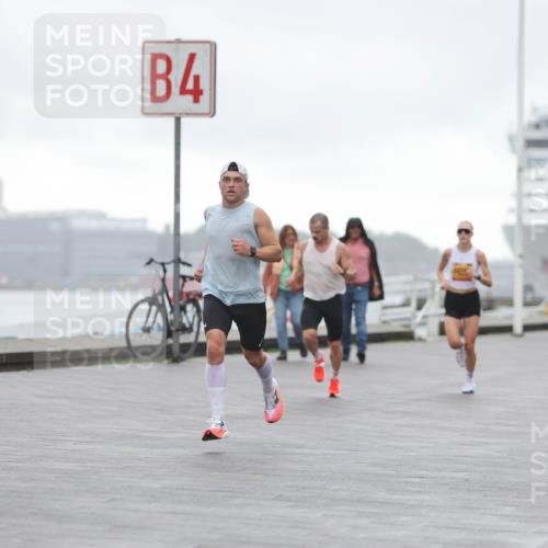13.09.2026 - Kiel Lauf Andreas Tolksdorf http://msf.ph/oto/10407508 13.09.2026 11:38:33 Kiellinie 4 meine-sportfotos.de