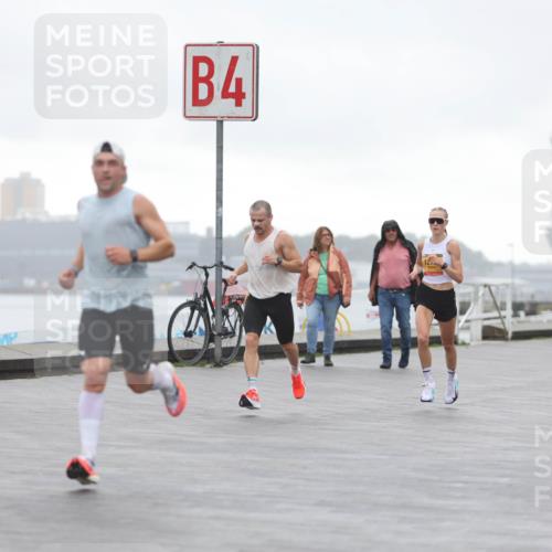13.09.2026 - Kiel Lauf Andreas Tolksdorf http://msf.ph/oto/10407523 13.09.2026 11:38:34 Kiellinie 4 meine-sportfotos.de