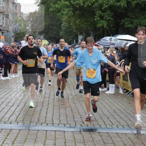 13.09.2026 - Kiel Lauf Yannick Fuchs http://msf.ph/oto/10407543 13.09.2026 10:35:02 Ziel 1640, 2268, 3400, 3470, 3547, 3603, 4028, 4449, 5247, 7960, 9220, 9541, 9853, 9988, 10361, 10676, 11163, 12095, 1307, 1667, 2044, 2432, 2449, 2465, 3180, 3547, 3864, 4351, 4608, 4723, 4735, 5125, 5218, 5576, 5737, 5996, 6225, 6260, 6941, 7006, 7273, 7387, 7672, 7928, 8195, 8480, 8746, 9276, 9389, 10549, 10904, 10905, 11163, 11374, 12070, 400, 1784, 2390, 2687, 4022, 4951, 5293, 5386, 6578, 6603, 7971, 8164, 8266, 8750, 9261, 9264, 10065, 10475, 11368, 11568, 11758, 93 meine-sportfotos.de