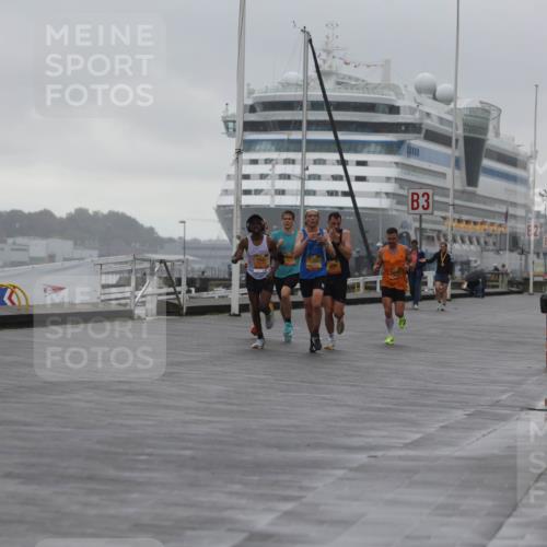 13.09.2026 - Kiel Lauf Andreas Tolksdorf http://msf.ph/oto/10407619 13.09.2026 11:39:13 Kiellinie 4, 3, 1 meine-sportfotos.de
