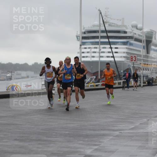 13.09.2026 - Kiel Lauf Andreas Tolksdorf http://msf.ph/oto/10407652 13.09.2026 11:39:15 Kiellinie 4, 1641, 10160, 3 meine-sportfotos.de
