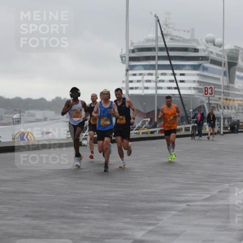 13.09.2026 - Kiel Lauf Andreas Tolksdorf http://msf.ph/oto/10407655 13.09.2026 11:39:15 Kiellinie 4, 1641, 290, 10160, 3 meine-sportfotos.de