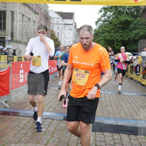 13.09.2026 - Kiel Lauf Yannick Fuchs http://msf.ph/oto/10407661 13.09.2026 10:35:09 Ziel 1640, 2268, 3400, 4022, 4028, 4449, 4951, 5247, 5386, 6578, 6603, 7960, 8164, 8266, 8750, 9220, 9261, 9264, 9541, 9853, 9988, 10065, 10475, 10676, 11368, 12095, 1307, 1667, 2044, 2432, 2449, 3180, 3470, 3547, 3603, 3864, 4608, 5218, 5576, 6225, 6941, 7006, 7273, 7672, 7928, 8195, 8480, 8746, 9276, 9389, 10361, 10549, 10904, 10905, 11163, 11374, 400, 1784, 2390, 2687, 5293, 5817, 6381, 6849, 7710, 7971, 8436, 9143, 11568, 11758, 12774, 2044, 3180, 3864, 4351, 4608, 4735 meine-sportfotos.de