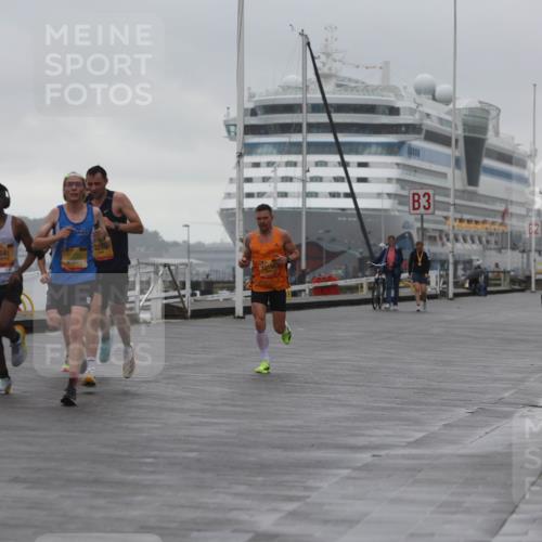 13.09.2026 - Kiel Lauf Andreas Tolksdorf http://msf.ph/oto/10407671 13.09.2026 11:39:16 Kiellinie 4, 1641, 10160, 3 meine-sportfotos.de