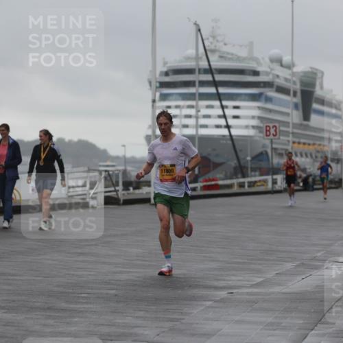 13.09.2026 - Kiel Lauf Andreas Tolksdorf http://msf.ph/oto/10407701 13.09.2026 11:39:43 Kiellinie 4, 11809, 3 meine-sportfotos.de