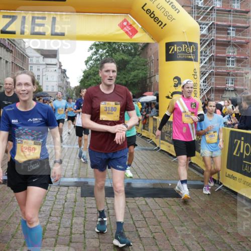 13.09.2026 - Kiel Lauf Yannick Fuchs http://msf.ph/oto/10407709 13.09.2026 10:35:11 Ziel 1640, 2390, 2687, 3400, 4022, 4028, 4449, 4951, 5247, 5386, 6578, 6603, 7960, 8164, 8266, 8750, 9220, 9261, 9264, 9541, 9853, 9988, 10065, 10475, 10676, 11368, 11758, 12095, 1307, 1667, 2268, 2432, 2449, 3470, 3547, 3603, 5218, 5576, 6225, 6941, 7006, 7273, 7672, 7960, 8195, 8746, 9276, 9389, 9988, 10361, 10549, 11163, 11374, 400, 1784, 5293, 5817, 6381, 6849, 7710, 7971, 8436, 9143, 10017, 11568, 12774, 2044, 3180, 3864, 4351, 4608, 4735, 6941 meine-sportfotos.de