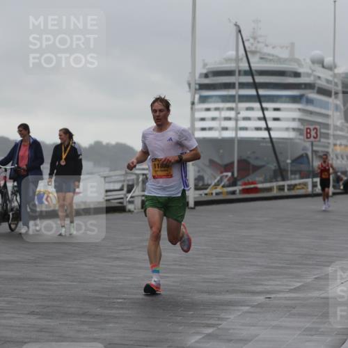 13.09.2026 - Kiel Lauf Andreas Tolksdorf http://msf.ph/oto/10407717 13.09.2026 11:39:44 Kiellinie 4, 3 meine-sportfotos.de