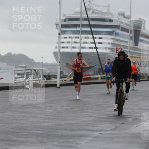 13.09.2026 - Kiel Lauf Andreas Tolksdorf http://msf.ph/oto/10407721 13.09.2026 11:39:50 Kiellinie 7833, 3, 2 meine-sportfotos.de