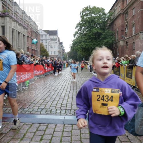 13.09.2026 - Kiel Lauf Yannick Fuchs http://msf.ph/oto/10407745 13.09.2026 09:01:24 Ziel 300, 1794, 2553, 3578, 4784, 6257, 7613, 8614, 8691, 11562, 11901, 12436, 1662, 3135, 3611, 6561, 7487, 7982, 7991, 9503, 10636, 11425, 12506, 1959, 2321, 2568, 3362, 4415, 6315, 7210, 9287, 11772, 12296, 12626, 3135, 3611, 7487, 10636 meine-sportfotos.de