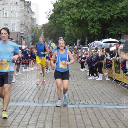 13.09.2026 - Kiel Lauf Yannick Fuchs http://msf.ph/oto/10407782 13.09.2026 10:35:15 Ziel 400, 1640, 1784, 2390, 2687, 3400, 4022, 4449, 4951, 5386, 6578, 6603, 7971, 8164, 8266, 8750, 9220, 9261, 9264, 10065, 10475, 10676, 11368, 11568, 11758, 12095, 1307, 1667, 2268, 2432, 2449, 3400, 3470, 3547, 3603, 4028, 4449, 5218, 5247, 5576, 6225, 7006, 7273, 7672, 7960, 8195, 8746, 9276, 9389, 9541, 9853, 9988, 10361, 11163, 1993, 5151, 5293, 5817, 6381, 6849, 7280, 7710, 8436, 8973, 9143, 10017, 10483, 11181, 11363, 12774, 1667, 2044, 3180, 3864, 4608, 6225, 6941 meine-sportfotos.de