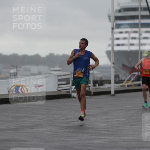 13.09.2026 - Kiel Lauf Andreas Tolksdorf http://msf.ph/oto/10407798 13.09.2026 11:39:56 Kiellinie 1213 meine-sportfotos.de