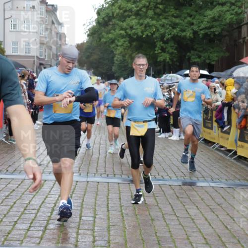 13.09.2026 - Kiel Lauf Yannick Fuchs http://msf.ph/oto/10407814 13.09.2026 10:35:25 Ziel 400, 1784, 2390, 2687, 5293, 5817, 6381, 6849, 7710, 7971, 8436, 9143, 10017, 11568, 11758, 12774, 1640, 2268, 2390, 2687, 3400, 3470, 3547, 3603, 4022, 4028, 4449, 4951, 5218, 5247, 5386, 6578, 6603, 7006, 7273, 7960, 8164, 8266, 8750, 9220, 9261, 9264, 9541, 9853, 9988, 10065, 10361, 10475, 10676, 11163, 11368, 12095, 100, 215, 1376, 1993, 2116, 2248, 3124, 3790, 4538, 5151, 5698, 6085, 6645, 7215, 7280, 8002, 8079, 8415, 8432, 8660, 8973, 10483, 10701, 11181, 11363 meine-sportfotos.de