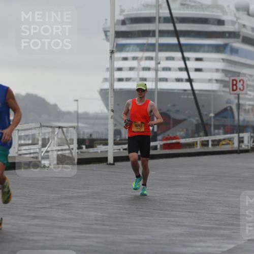 13.09.2026 - Kiel Lauf Andreas Tolksdorf http://msf.ph/oto/10407816 13.09.2026 11:39:58 Kiellinie 9253, 3 meine-sportfotos.de