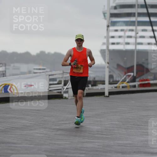 13.09.2026 - Kiel Lauf Andreas Tolksdorf http://msf.ph/oto/10407859 13.09.2026 11:39:59 Kiellinie 9253, 3 meine-sportfotos.de