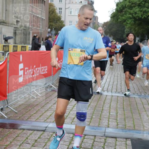 13.09.2026 - Kiel Lauf Yannick Fuchs http://msf.ph/oto/10407878 13.09.2026 10:35:36 Ziel 100, 1376, 1993, 3124, 3790, 4538, 5151, 5698, 5817, 6381, 6849, 7280, 7710, 8079, 8432, 8436, 8660, 8973, 10017, 10483, 11181, 11363, 12766, 12774, 400, 1640, 1784, 2390, 2687, 3400, 4022, 4028, 4449, 4951, 5247, 5293, 5386, 6381, 6578, 6603, 7710, 7960, 7971, 8164, 8266, 8750, 9143, 9220, 9261, 9264, 9541, 9853, 9988, 10065, 10475, 10676, 11368, 11568, 11758, 12095, 215, 343, 2116, 2248, 2494, 6085, 6645, 7215, 7721, 8002, 8393, 8415, 8557, 8747, 10701, 10835, 10998 meine-sportfotos.de