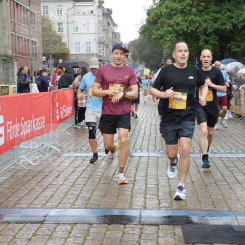 13.09.2026 - Kiel Lauf Yannick Fuchs http://msf.ph/oto/10407923 13.09.2026 10:35:41 Ziel 100, 215, 1376, 1993, 2116, 2248, 3124, 3790, 4538, 5151, 5698, 6085, 6645, 7215, 7280, 8002, 8079, 8415, 8432, 8660, 8973, 10483, 10701, 11181, 11363, 12766, 400, 1640, 1784, 2390, 2687, 4022, 4951, 5293, 5386, 5817, 6381, 6578, 6603, 6849, 7710, 7971, 8164, 8266, 8436, 8750, 9143, 9220, 9261, 9264, 10017, 10065, 10475, 10676, 11368, 11568, 11758, 12095, 12766, 12774, 343, 2494, 3811, 4889, 6634, 6957, 7619, 7721, 8393, 8557, 8747, 10835, 10998, 12286, 1640 meine-sportfotos.de