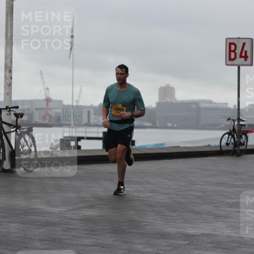 13.09.2026 - Kiel Lauf Andreas Tolksdorf http://msf.ph/oto/10407983 13.09.2026 11:40:29 Kiellinie 10008, 4 meine-sportfotos.de