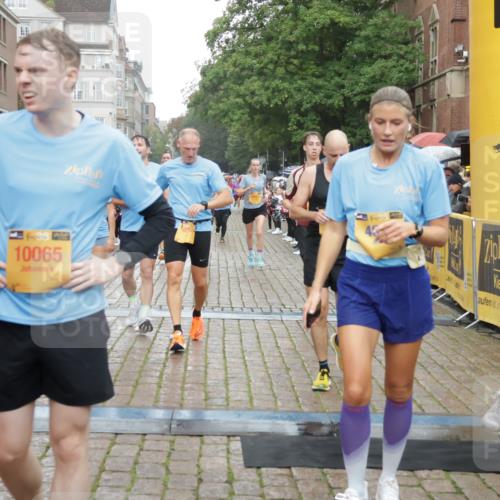 13.09.2026 - Kiel Lauf Yannick Fuchs http://msf.ph/oto/10408006 13.09.2026 10:35:48 Ziel 215, 343, 1376, 2116, 2248, 2494, 3124, 4538, 6085, 6645, 7215, 7721, 8002, 8079, 8415, 8432, 8747, 10701, 10835, 11567, 11903, 100, 400, 1784, 1993, 2390, 2687, 3124, 3790, 5151, 5293, 5698, 5817, 6381, 6849, 7280, 7710, 7971, 8436, 8660, 8973, 9143, 9261, 9264, 10017, 10475, 10483, 11181, 11363, 11568, 11758, 12766, 12774, 867, 1321, 2541, 3634, 3811, 4889, 5947, 6634, 6957, 7619, 8393, 8557, 10860, 10998, 11662, 12286, 1640, 2390, 2687, 4022, 9261 meine-sportfotos.de