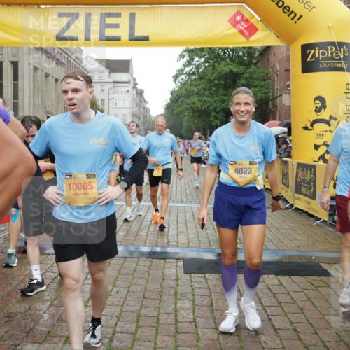 13.09.2026 - Kiel Lauf Yannick Fuchs http://msf.ph/oto/10408009 13.09.2026 10:35:49 Ziel 215, 343, 1376, 2116, 2248, 2494, 4538, 6085, 6645, 7215, 7721, 8002, 8079, 8393, 8415, 8432, 8747, 10701, 10835, 11567, 11903, 100, 400, 1784, 1993, 2390, 2687, 3124, 3790, 5151, 5293, 5698, 5817, 6381, 6849, 7280, 7710, 7971, 8436, 8660, 8973, 9143, 10017, 10483, 11181, 11363, 11568, 11758, 12766, 12774, 867, 1321, 2541, 3634, 3811, 4889, 5947, 6634, 6957, 7619, 8224, 8557, 10860, 10998, 11662, 12286, 2390, 2687, 4022, 9261 meine-sportfotos.de