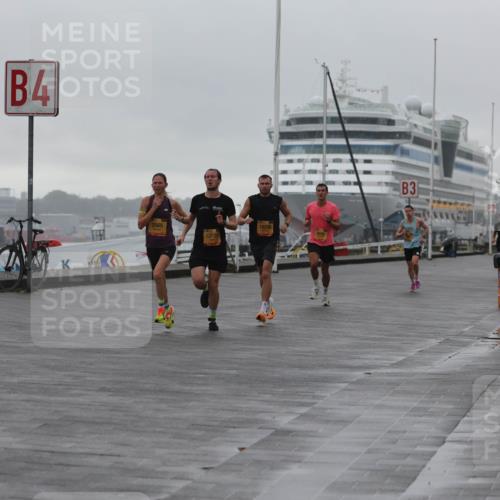 13.09.2026 - Kiel Lauf Andreas Tolksdorf http://msf.ph/oto/10408070 13.09.2026 11:40:40 Kiellinie 4, 2565, 12707, 10208, 3 meine-sportfotos.de