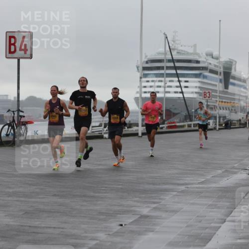 13.09.2026 - Kiel Lauf Andreas Tolksdorf http://msf.ph/oto/10408088 13.09.2026 11:40:41 Kiellinie 4, 2565, 12707, 10208, 3 meine-sportfotos.de