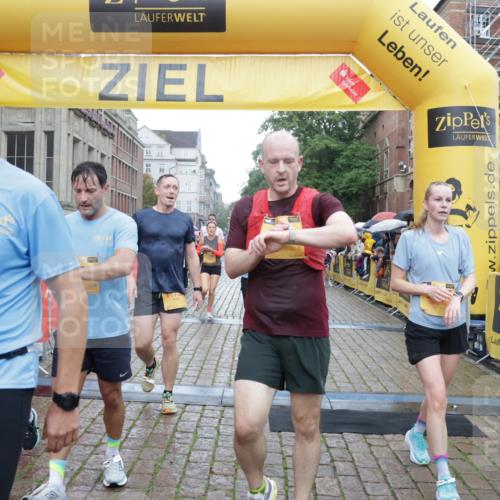 13.09.2026 - Kiel Lauf Yannick Fuchs http://msf.ph/oto/10408090 13.09.2026 10:35:53 Ziel 343, 2116, 2494, 3811, 6085, 6645, 7619, 7721, 8393, 8557, 8747, 10701, 10835, 10998, 11567, 11903, 100, 215, 400, 1376, 1784, 1993, 2248, 3124, 3790, 4538, 5151, 5293, 5698, 5817, 6381, 6645, 6849, 7215, 7280, 7710, 7971, 8002, 8079, 8415, 8432, 8436, 8660, 8973, 9143, 10017, 10483, 11181, 11363, 11568, 12766, 12774, 867, 1003, 1321, 2541, 3634, 4889, 4971, 5947, 6634, 6957, 8224, 8579, 10045, 10860, 11662, 12286, 400, 1784, 2390, 2687, 7971, 9261 meine-sportfotos.de