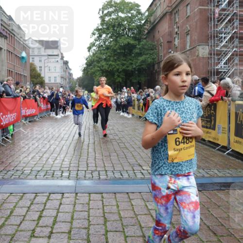 13.09.2026 - Kiel Lauf Yannick Fuchs http://msf.ph/oto/10408099 13.09.2026 09:02:03 Ziel 911, 2916, 3592, 5577, 6062, 6562, 7062, 9501, 10336, 11119, 11578, 12211, 12321, 12539, 1353, 1355, 1959, 2321, 2568, 3362, 4415, 6315, 7210, 9285, 9287, 9615, 11772, 12296, 12626, 1992, 2635, 3250, 3405, 3406, 5271, 5482, 6251, 6485, 6672, 6749, 8183, 8419, 10288, 10324, 11571, 12446, 1794, 3578, 4784, 6257, 7613, 8614, 11562, 11901, 12436 meine-sportfotos.de
