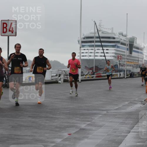 13.09.2026 - Kiel Lauf Andreas Tolksdorf http://msf.ph/oto/10408100 13.09.2026 11:40:42 Kiellinie 2565, 4, 12707, 10208, 3 meine-sportfotos.de