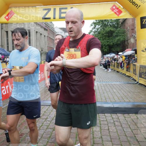 13.09.2026 - Kiel Lauf Yannick Fuchs http://msf.ph/oto/10408107 13.09.2026 10:35:54 Ziel 343, 2116, 2494, 3811, 6085, 7619, 7721, 8393, 8557, 8747, 10701, 10835, 10998, 11567, 11903, 100, 215, 400, 1376, 1993, 2248, 3124, 3790, 4538, 5151, 5293, 5698, 5817, 6381, 6645, 6849, 7215, 7280, 7710, 8002, 8079, 8415, 8432, 8436, 8660, 8973, 9143, 10017, 10483, 10701, 11181, 11363, 12766, 12774, 867, 1003, 1321, 2541, 3634, 4889, 4971, 5947, 6634, 6957, 8224, 8579, 8743, 10045, 10860, 11662, 12286, 400, 1784, 2390, 2687, 5293, 7971, 9261 meine-sportfotos.de