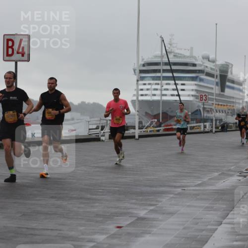 13.09.2026 - Kiel Lauf Andreas Tolksdorf http://msf.ph/oto/10408108 13.09.2026 11:40:42 Kiellinie 4, 2565, 12707, 102, 3 meine-sportfotos.de