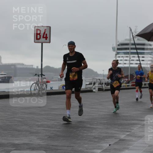 13.09.2026 - Kiel Lauf Andreas Tolksdorf http://msf.ph/oto/10408136 13.09.2026 11:40:52 Kiellinie 4, 4325, 3365, 12196, 3 meine-sportfotos.de