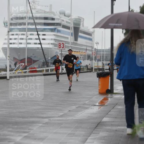 13.09.2026 - Kiel Lauf Andreas Tolksdorf http://msf.ph/oto/10408219 13.09.2026 11:40:59 Kiellinie 2562, 3, 2, 3970 meine-sportfotos.de