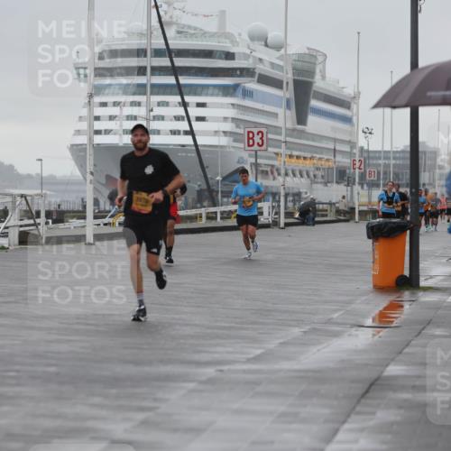 13.09.2026 - Kiel Lauf Andreas Tolksdorf http://msf.ph/oto/10408243 13.09.2026 11:41:03 Kiellinie 3970, 3, 2, 1 meine-sportfotos.de